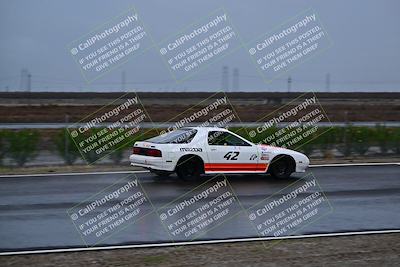 media/Nov-15-2025-CalClub SCCA (Sat) [[7bfa5a7151]]/Race/Group 6/